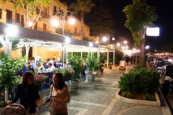La Vela Ristorante & Pizzeria Dinner