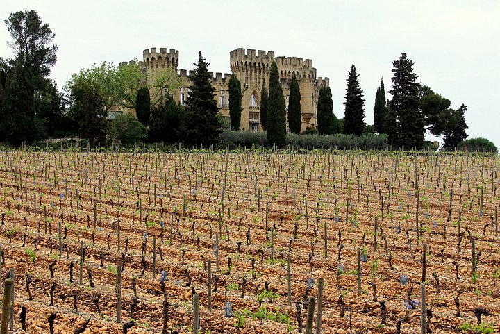 Chateau Domaine Mousset in Chateauneuf-du-Pape