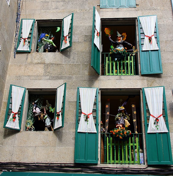 Witches in the Windows of Lugo