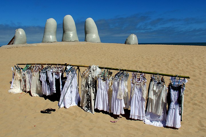 La Mano, Punta del Este
