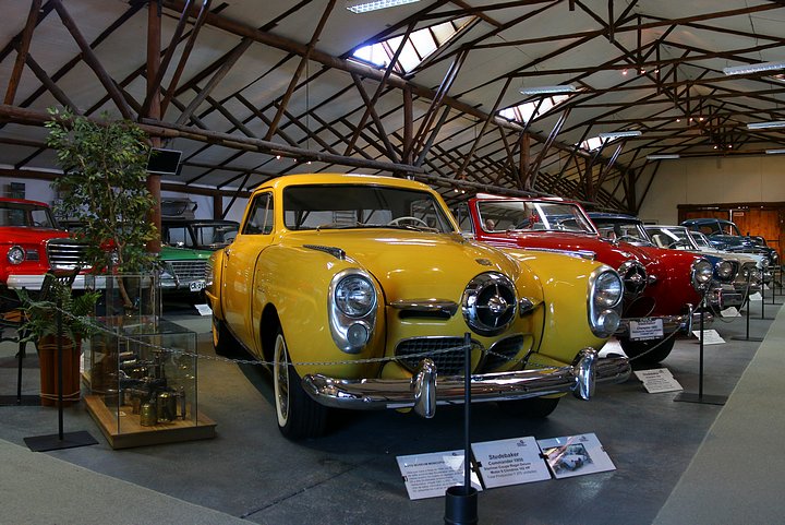 Studebaker Moncopulli Car Museum
