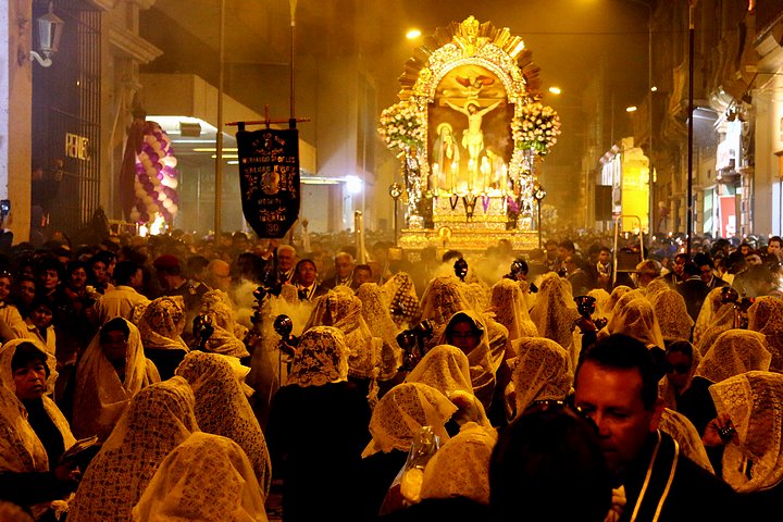 Procession of the Lord of Miracles