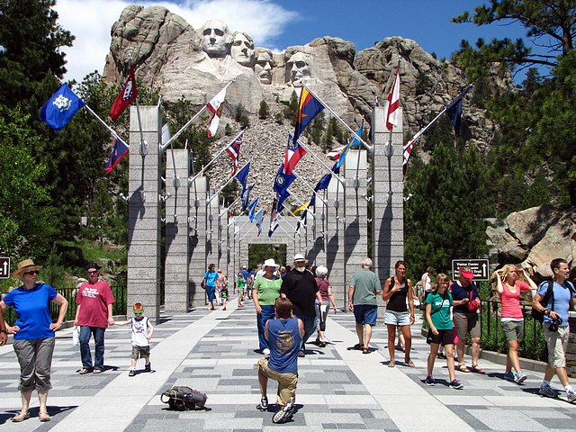 Mt. Rushmore Avenue of Flags