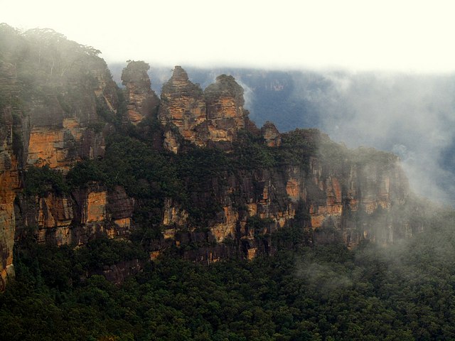 Three Sisters