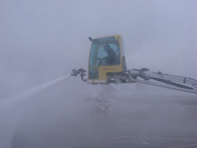 De-Icing the plane