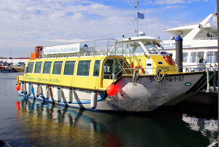 River Baixas Boat