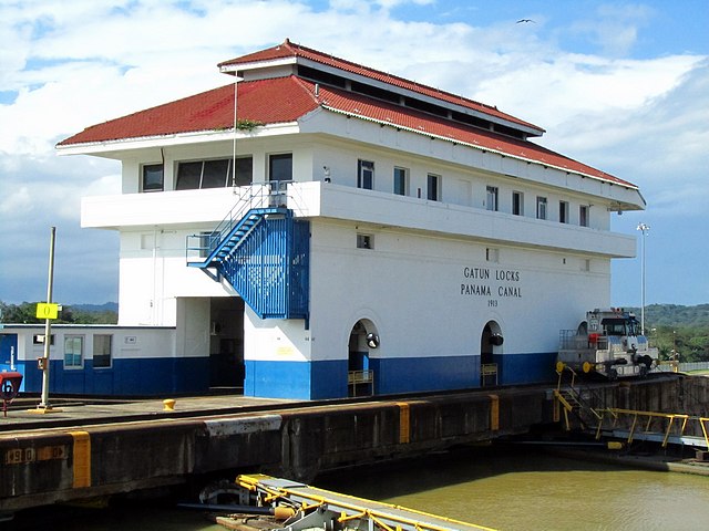 Gatun Locks Center
