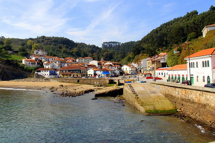 Tazones