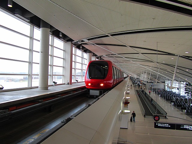 Detroit Airport Train