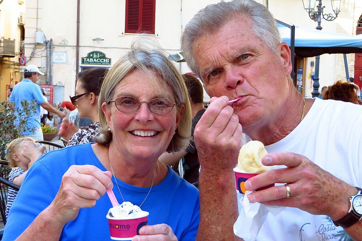 Gelato for the Garcias