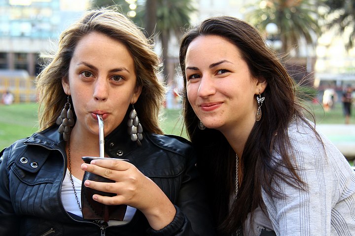 Drinking Yerba Maté at the Plaza de la Independecia