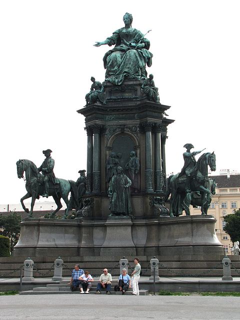 Statue of Maria Theresa
