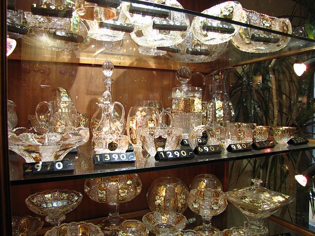 Erpet Bohemian Crystal Shoppe