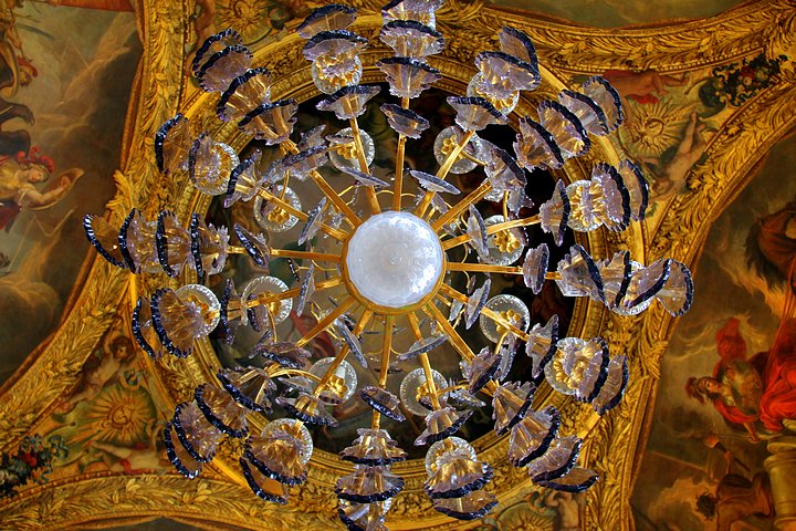 Chandelier - Versailles