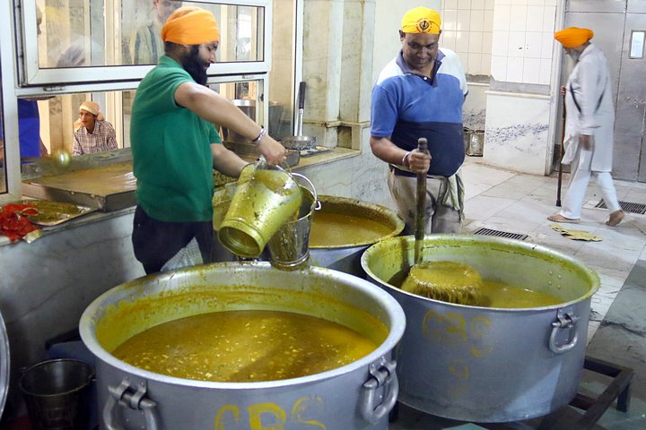 Volunteer Cooks