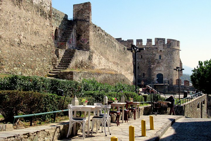Trigonio Tower
